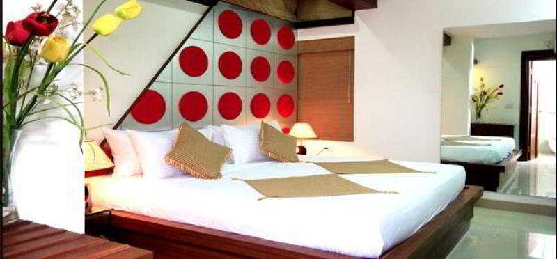 The Nines Business Hotel Bangalore Bagian luar foto