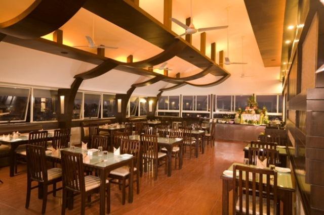 The Nines Business Hotel Bangalore Bagian luar foto